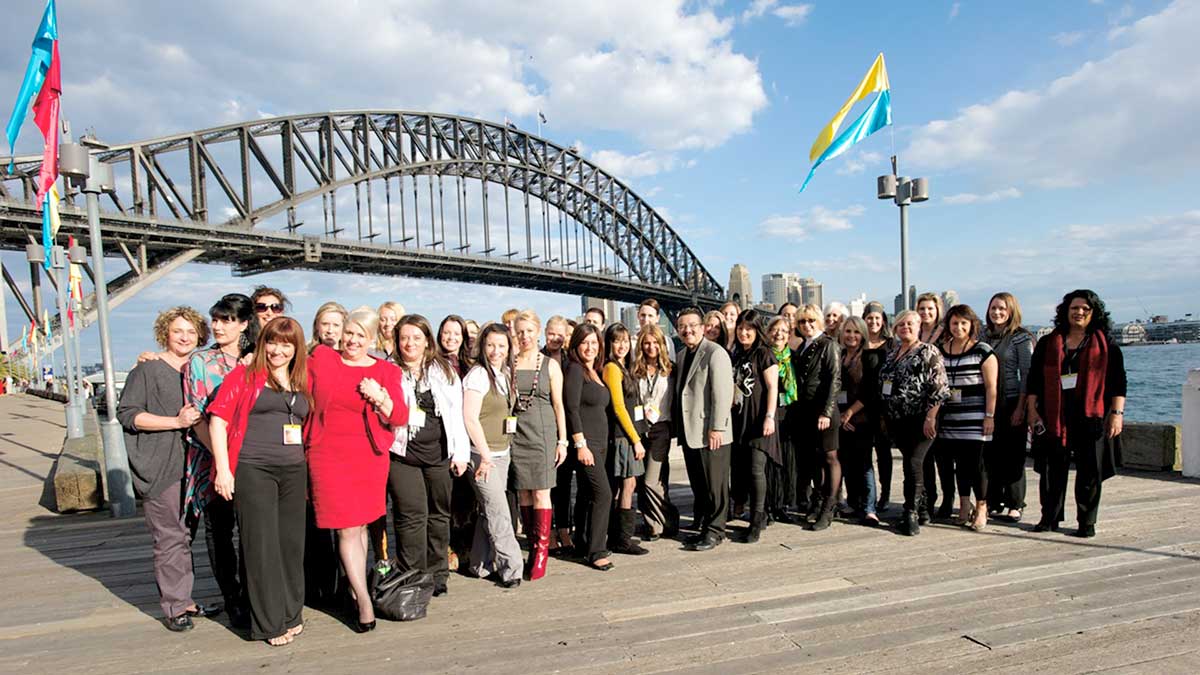 Arbonne Advantage Conference - Attendees by Sydney Harbour Bridge