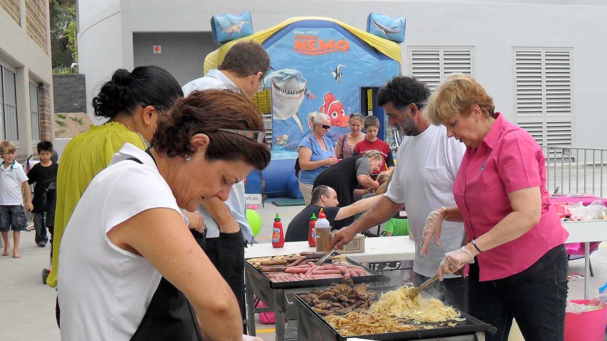 Home HQ – North Shore Launch - Sausage Sizzle