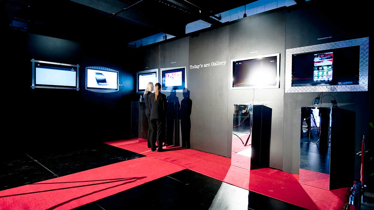Sony Ericsson Xperia Product Launch - arc